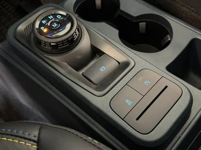 2025 Ford Maverick Lobo