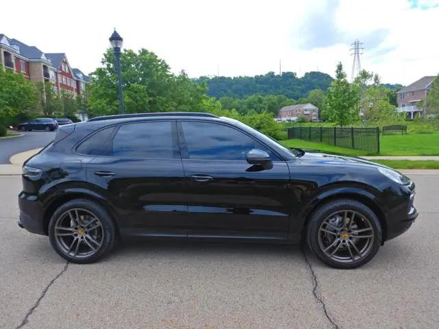2019 Porsche Cayenne Cayenne