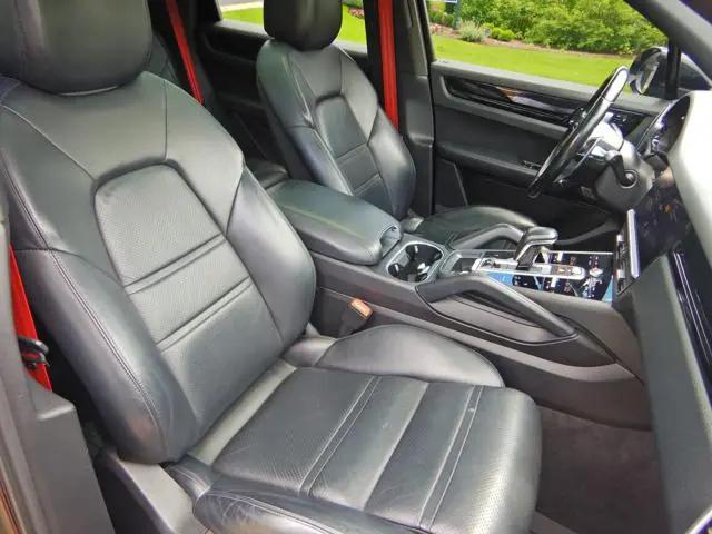 2019 Porsche Cayenne Cayenne