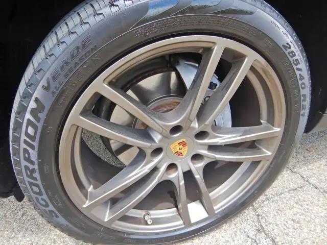 2019 Porsche Cayenne Cayenne