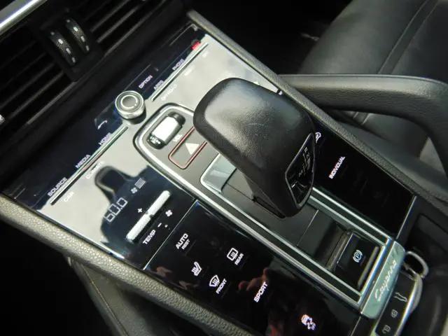 2019 Porsche Cayenne Cayenne