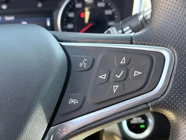2022 Chevrolet Equinox FWD LT