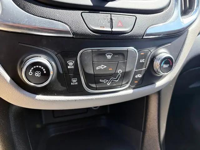 2022 Chevrolet Equinox FWD LT