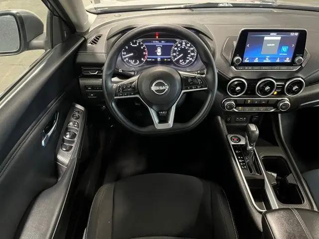 2024 Nissan Sentra SV Xtronic CVT