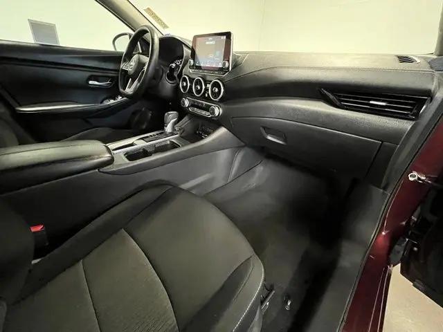 2024 Nissan Sentra SV Xtronic CVT