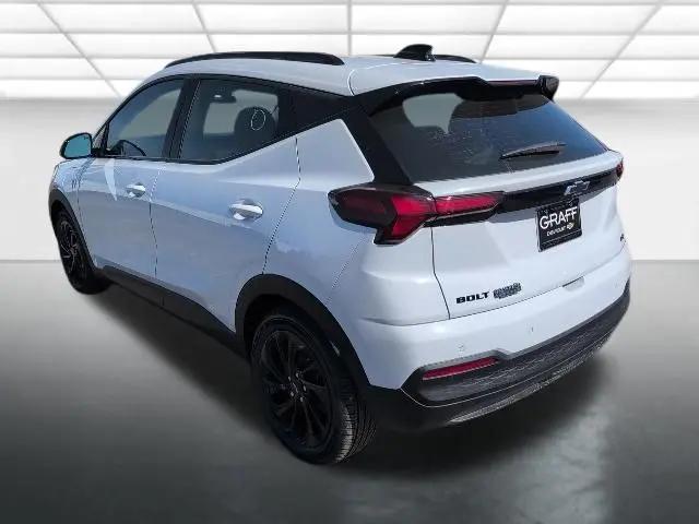 2027 Chevrolet Bolt RS FWD