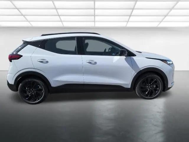 2027 Chevrolet Bolt RS FWD