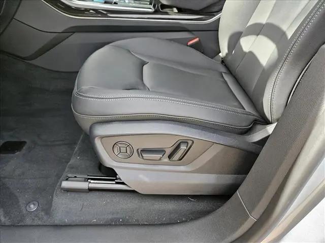 2025 Audi Q8 Premium 55 TFSI quattro