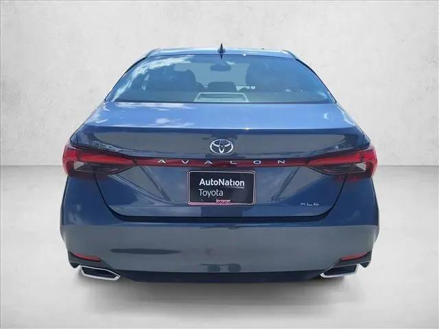 2019 Toyota Avalon XLE
