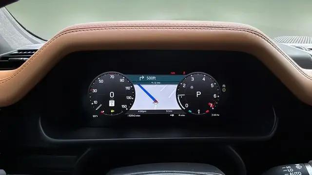 2023 Land Rover Defender 130 X-Dynamic SE