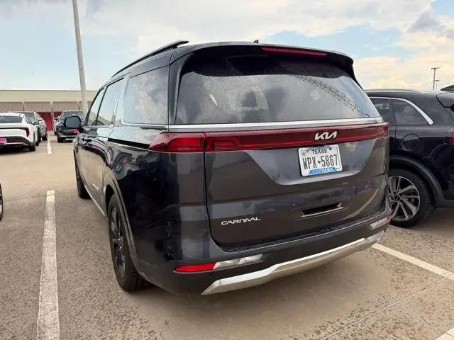 2023 Kia Carnival MPV SX