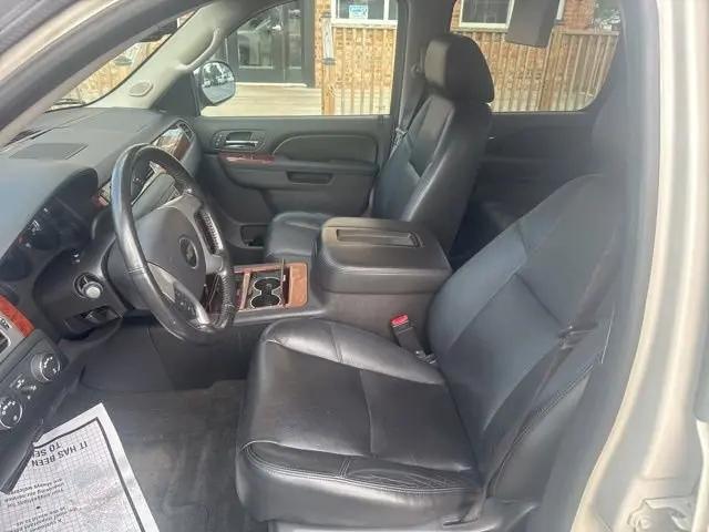 2013 Chevrolet Avalanche LTZ