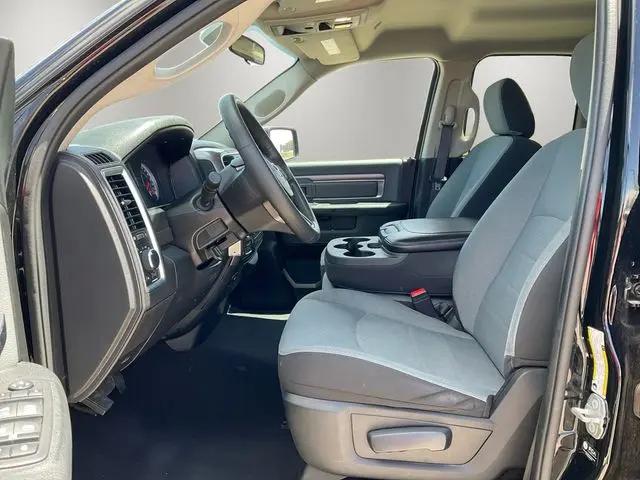 2024 Ram 1500 Classic SLT Quad Cab 4x4 6'4" Box
