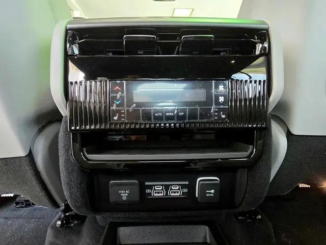 2026 Jeep Grand Wagoneer Limited Altitude 4x4