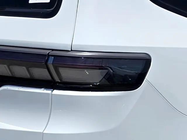 2026 Jeep Grand Wagoneer Limited Altitude 4x4