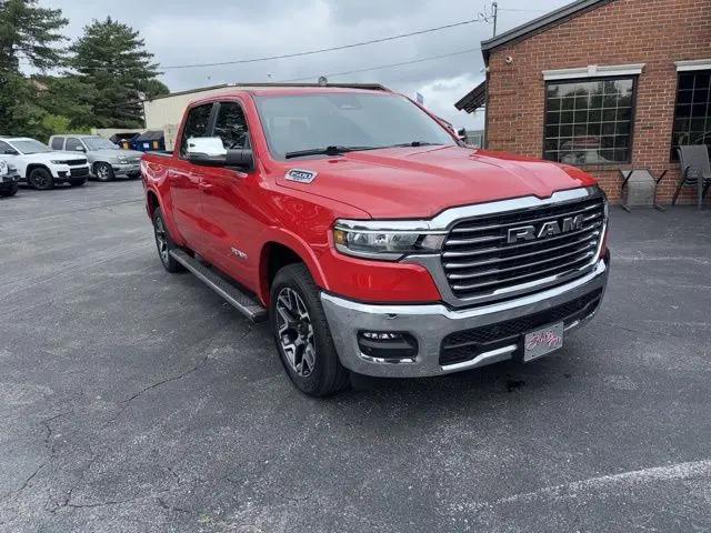 2025 Ram 1500 Laramie Crew Cab 4x4 5'7" Box