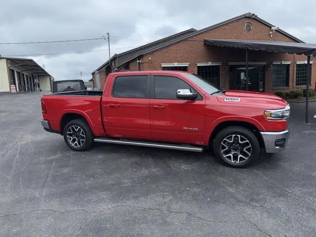 2025 Ram 1500 Laramie Crew Cab 4x4 5'7" Box