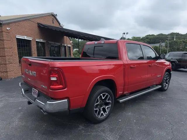 2025 Ram 1500 Laramie Crew Cab 4x4 5'7" Box