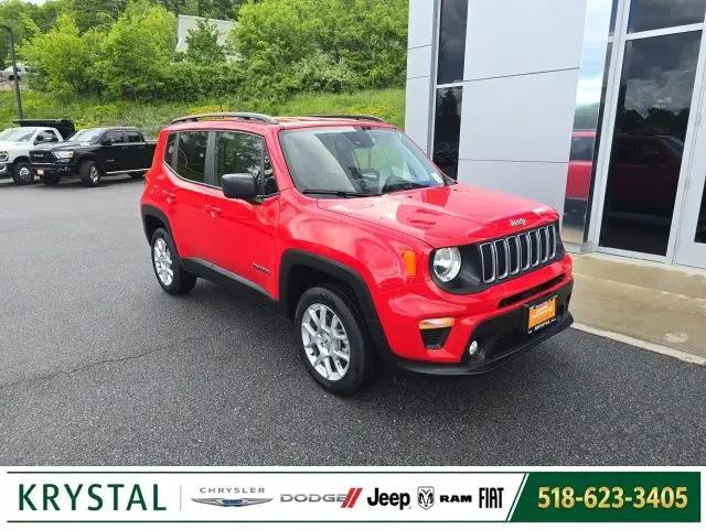 2022 Jeep Renegade Latitude 4x4 for sale in Warrensburg, NY