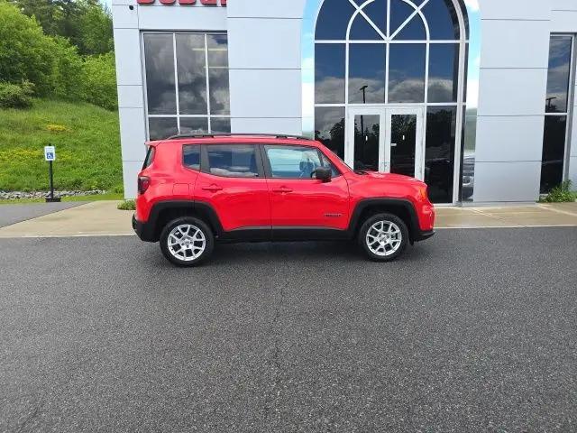 2022 Jeep Renegade Latitude 4x4