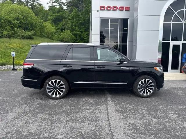 2023 Lincoln Navigator Reserve