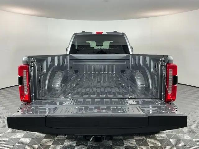 2025 Ford F-450 LARIAT