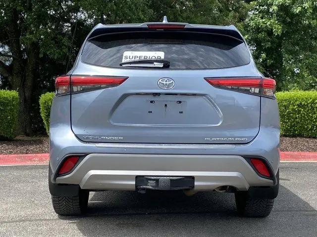 2021 Toyota Highlander Platinum