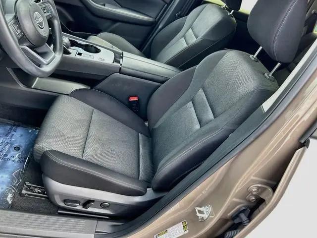 2024 Nissan Rogue SV FWD