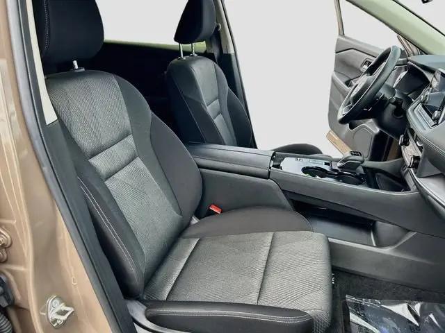 2024 Nissan Rogue SV FWD