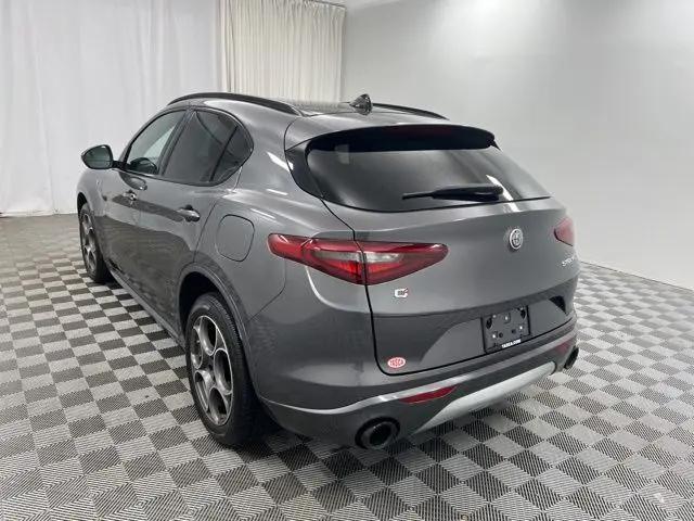 2023 Alfa Romeo Stelvio Ti AWD
