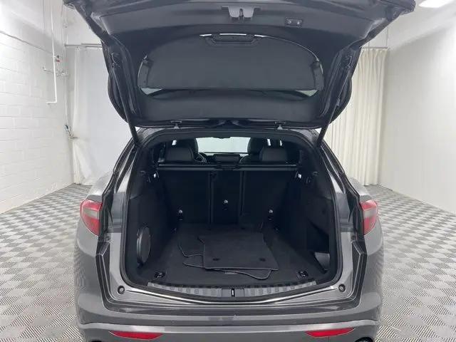 2023 Alfa Romeo Stelvio Ti AWD