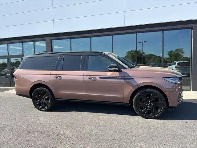 2025 Lincoln Navigator Black Label L