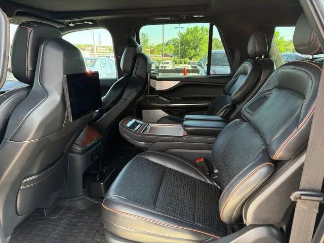 2025 Lincoln Navigator Black Label L