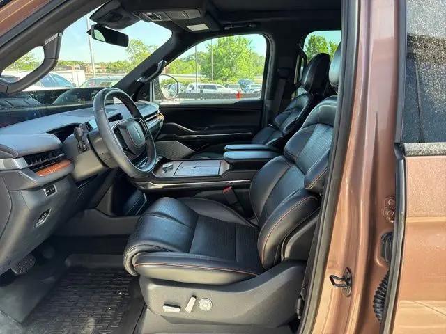 2025 Lincoln Navigator Black Label L