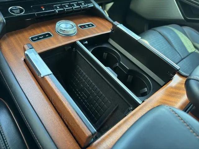 2025 Lincoln Navigator Black Label L