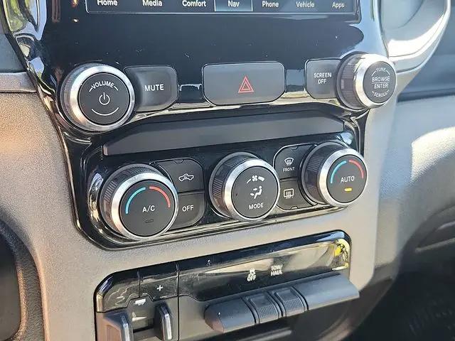 2024 Ram 2500 Tradesman Crew Cab 4x4 6'4" Box