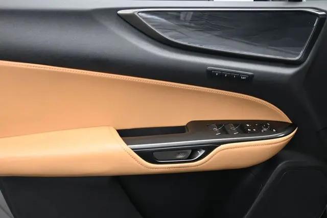 2025 Lexus NX Premium