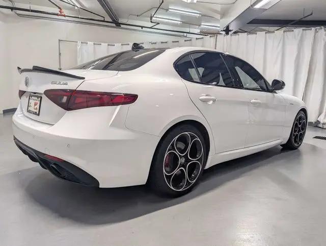 2022 Alfa Romeo Giulia Veloce Ti RWD