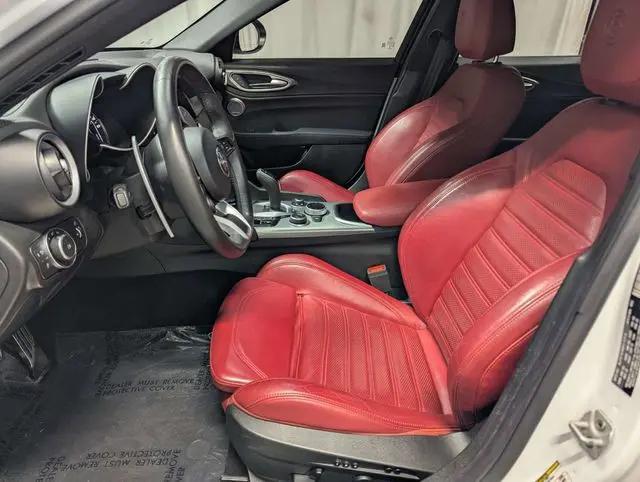 2022 Alfa Romeo Giulia Veloce Ti RWD