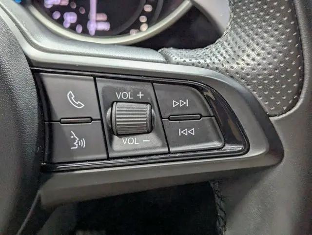 2022 Alfa Romeo Giulia Veloce Ti RWD