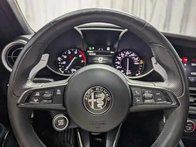 2022 Alfa Romeo Giulia Veloce Ti RWD