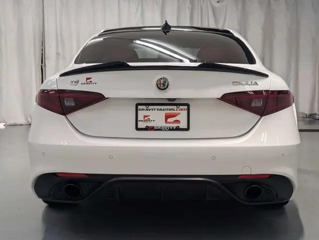 2022 Alfa Romeo Giulia Veloce Ti RWD