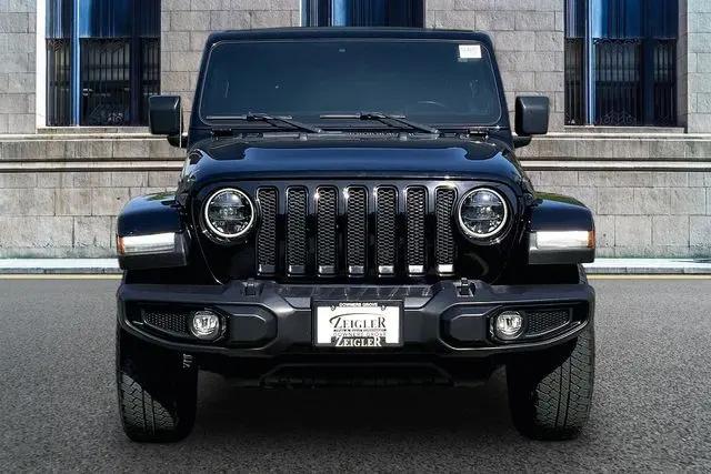 2023 Jeep Wrangler 4-Door Sahara Altitude 4x4