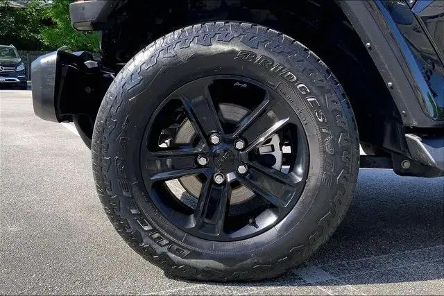 2023 Jeep Wrangler 4-Door Sahara Altitude 4x4