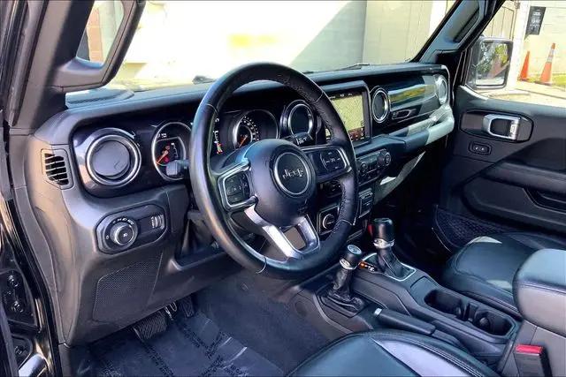 2023 Jeep Wrangler 4-Door Sahara Altitude 4x4