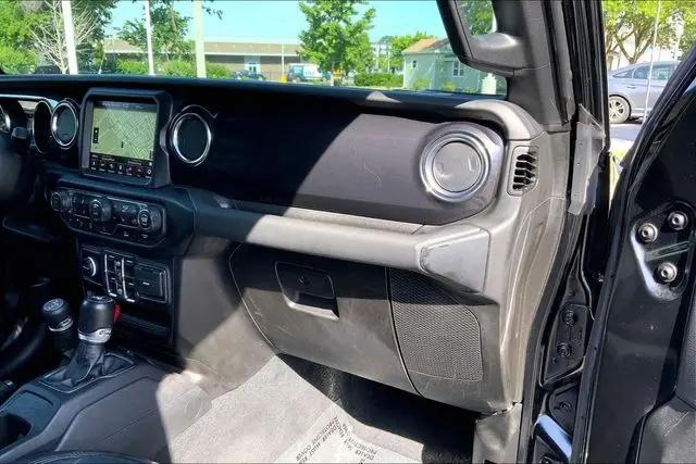 2023 Jeep Wrangler 4-Door Sahara Altitude 4x4