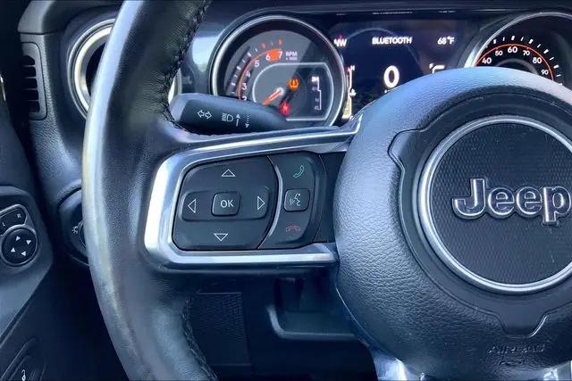 2023 Jeep Wrangler 4-Door Sahara Altitude 4x4