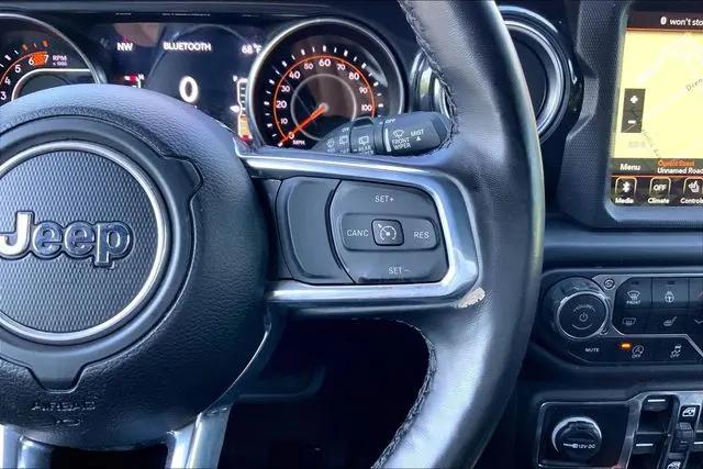 2023 Jeep Wrangler 4-Door Sahara Altitude 4x4