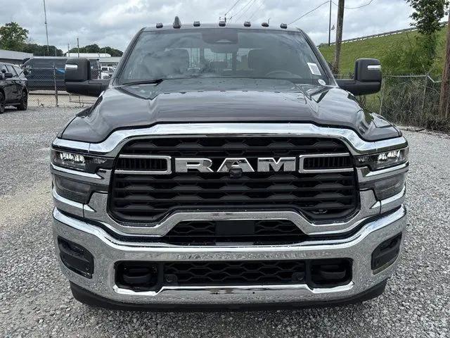2026 Ram 3500 Tradesman Crew Cab 4x4 8' Box