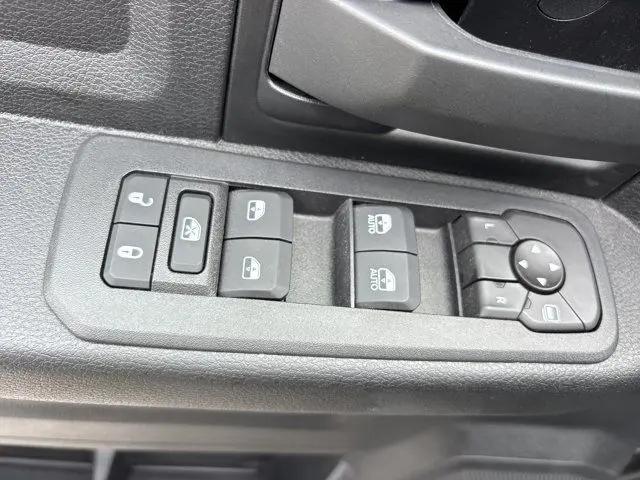 2026 Ram 3500 Tradesman Crew Cab 4x4 8' Box